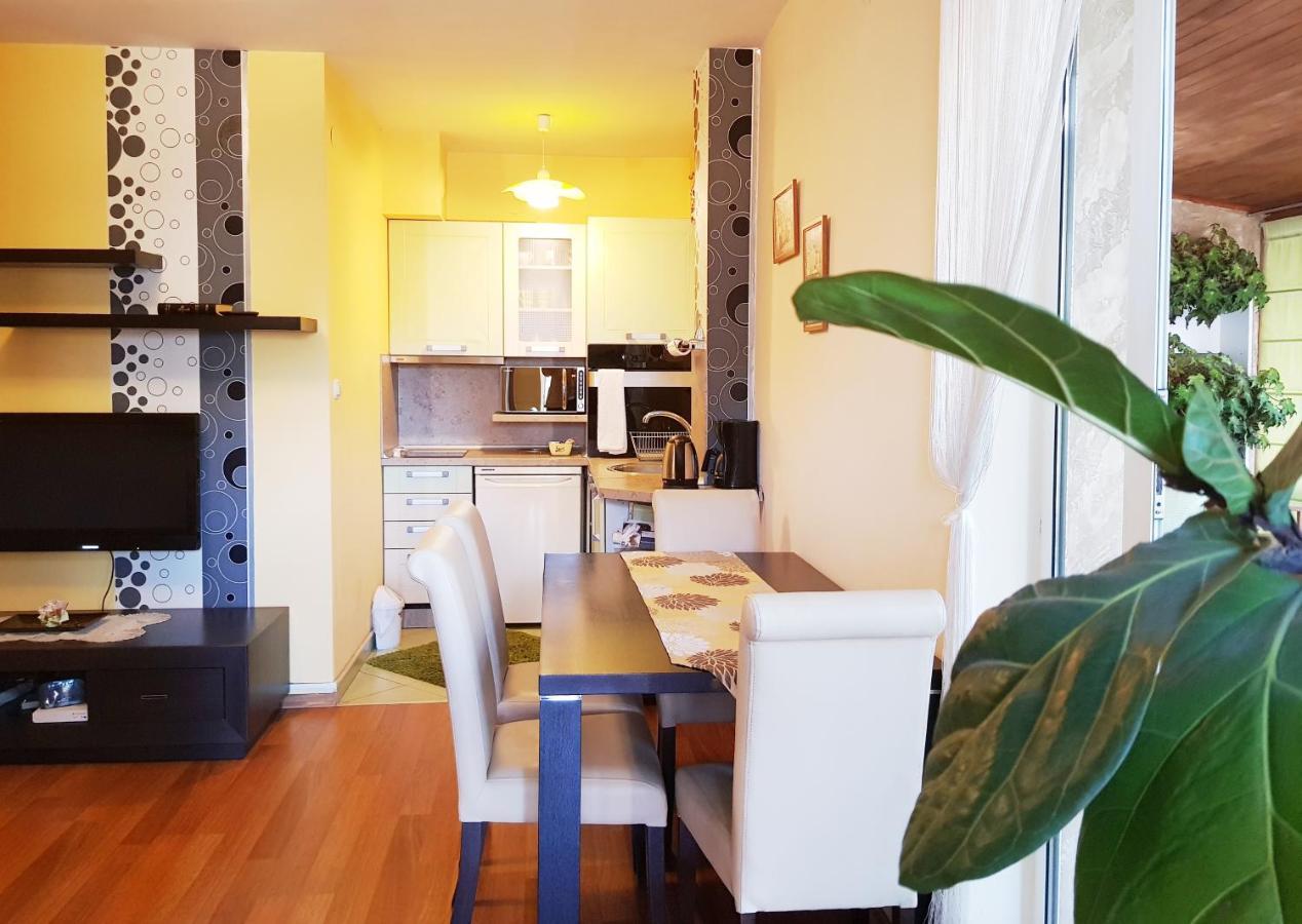 Apartment Nicole Plowdiw Exterior foto